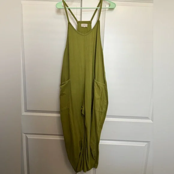 Green Wide Leg Jumpsuit - Picture 1 of 3